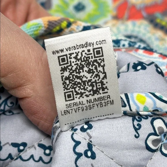 VERA BRADLEY CITRUS PAISLEY PATTERN OVEN MITT AND POT HOLDER NWOT QUILTED - Picture 6 of 12